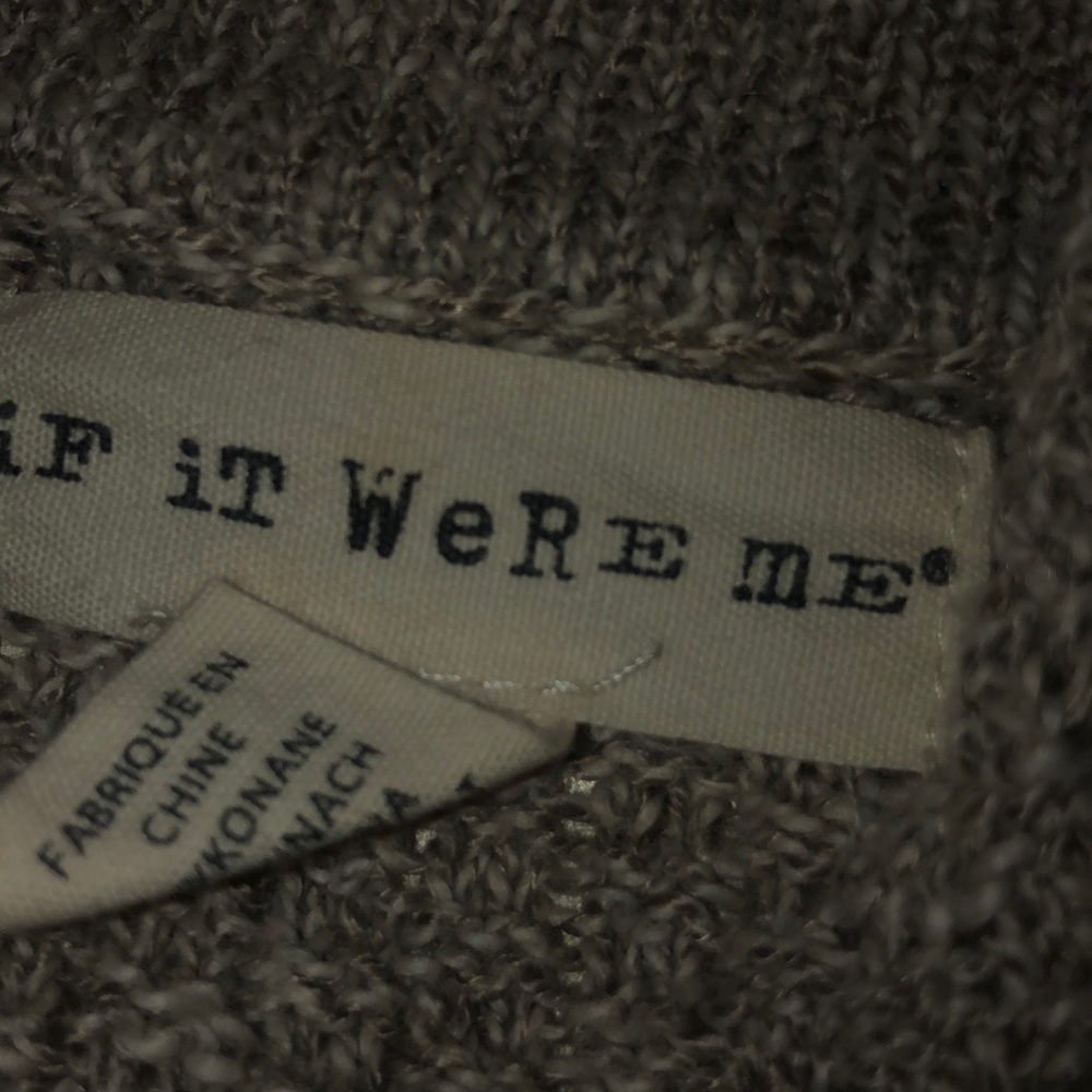 sweater - Picture 4 of 4